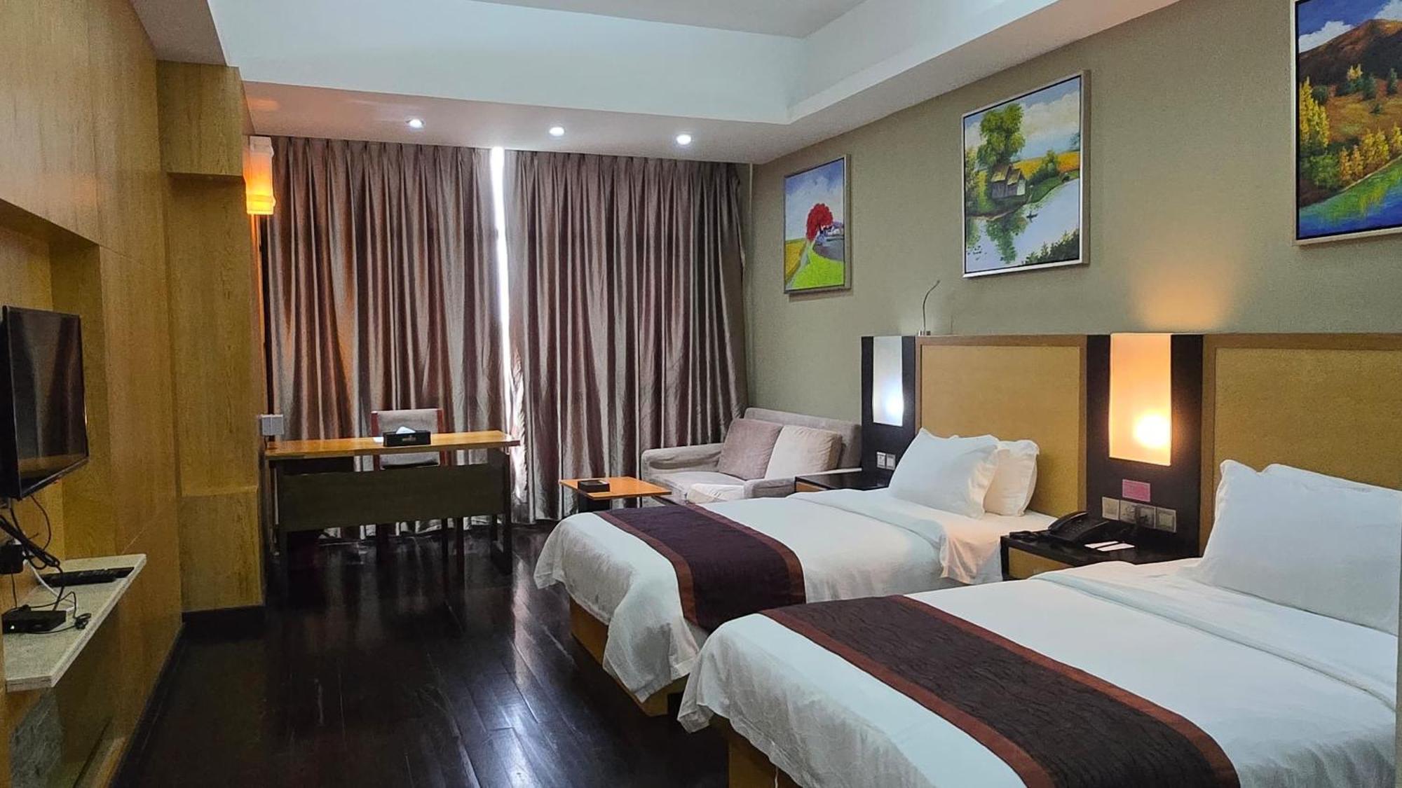 Meritz Hotel Miri Exterior photo